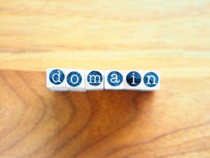 ドメインとURLの違いとは？