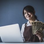 お金の不安の解消方法は、個人でお金を稼ぐしかありません
